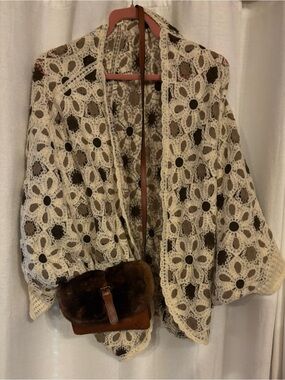 POL Crochet Floral cardigan in Cream and Brown